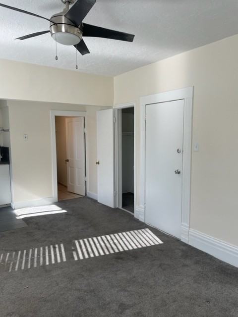 928 Southeast #3 - Photo 4 of 18