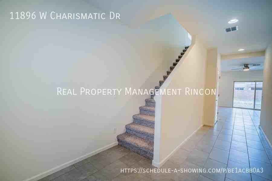 11896 West Charismatic Drive - Photo 5 of 16