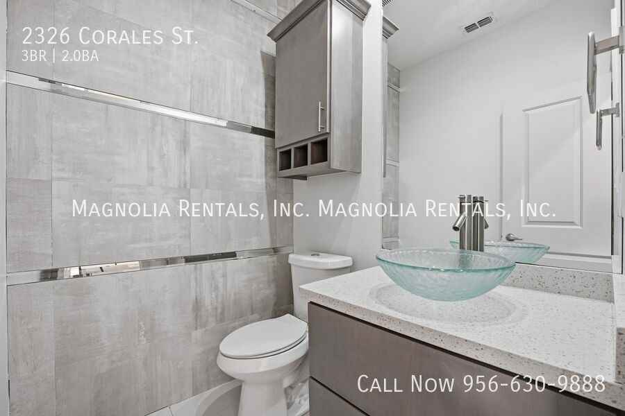 2326 Corales St - Photo 7 of 16