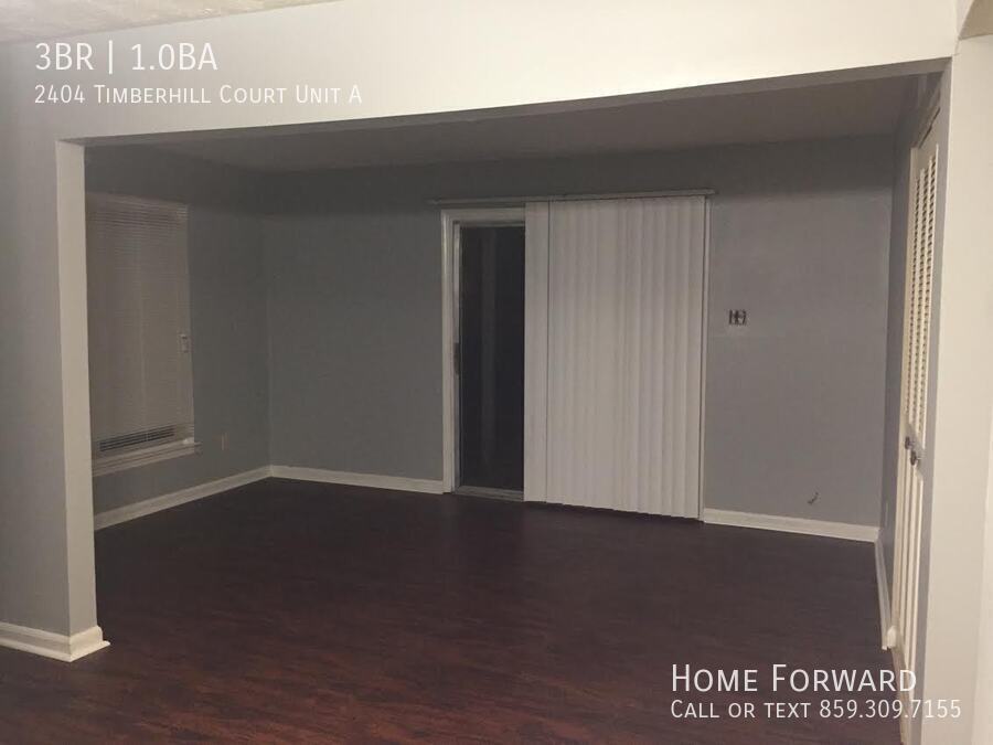 2404 Timberhill Court - Photo 2 of 12