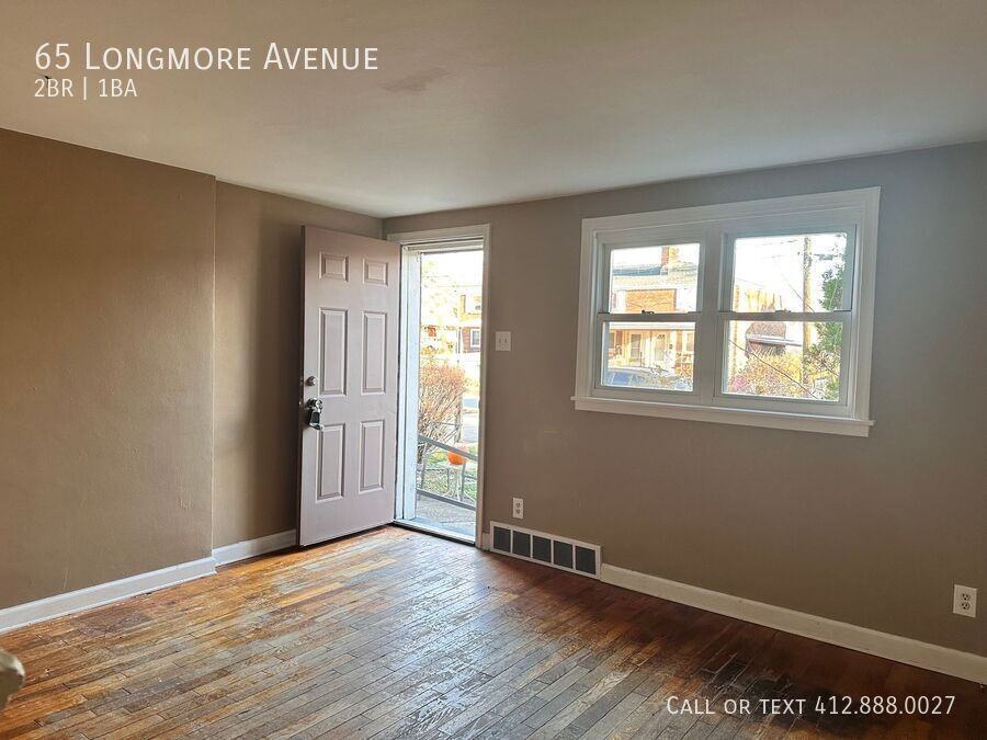 65 Longmore Ave - Photo 3 of 10