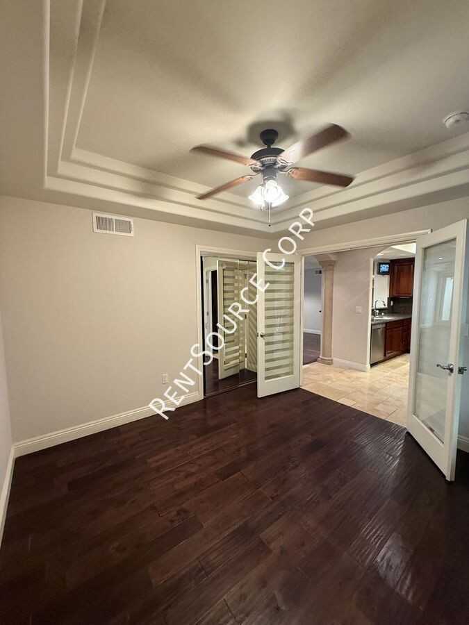 12044 Hoffman St #204 - Photo 6 of 35