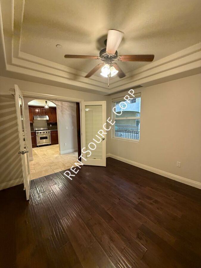 12044 Hoffman St #204 - Photo 7 of 35