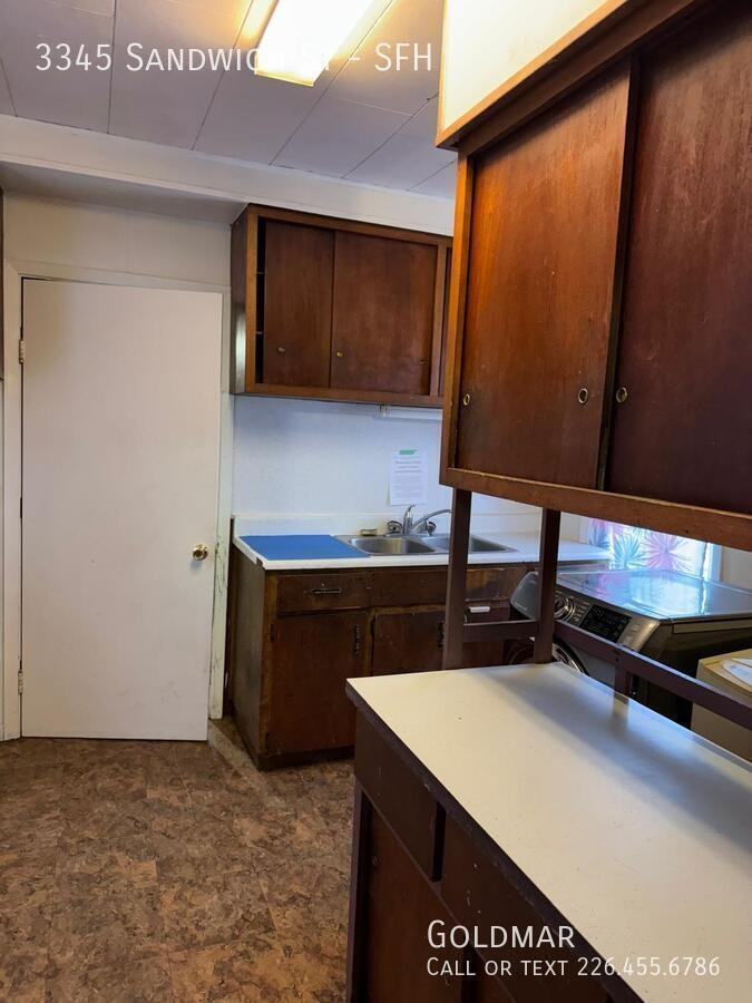 3345 Sandwich Street #SFH - Photo 2 of 21