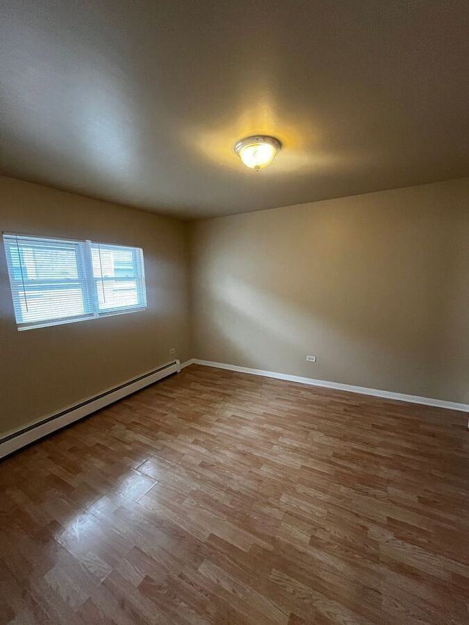 4321 S Harlem Ave #2 - Photo 7 of 9