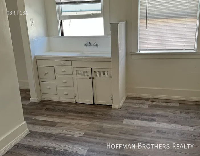 644 West 5th Street #6 - Photo 2 of 5