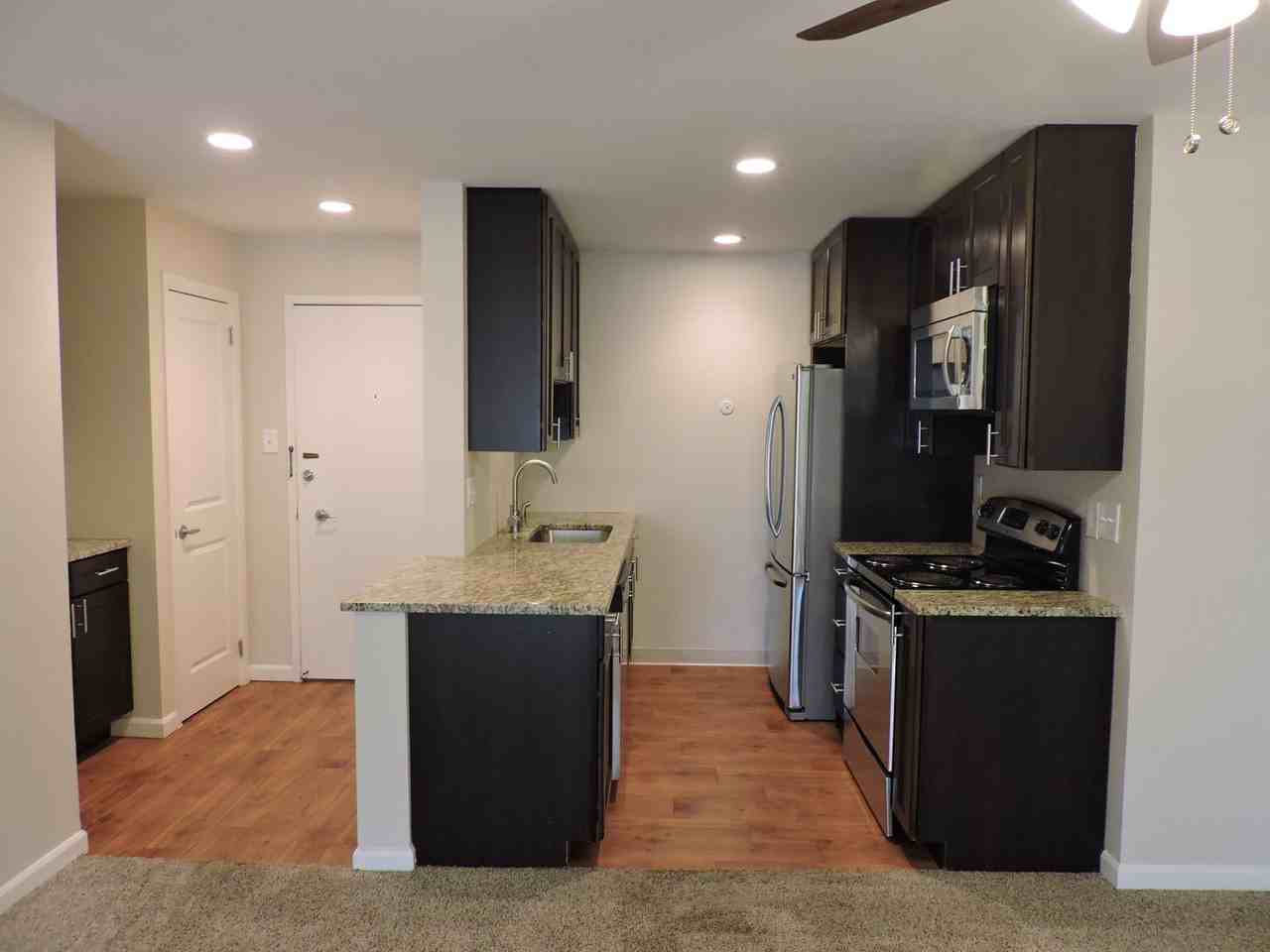 818 N Logan St. - Photo 3 of 8