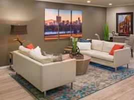 featured image of 818 N Logan St