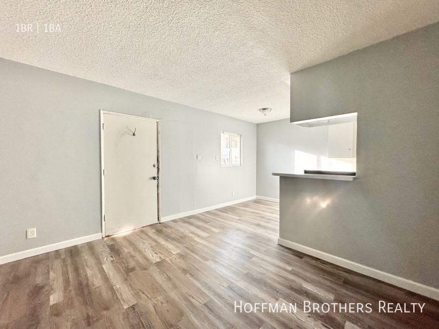 2315 E Spaulding St #2 - Photo 2 of 6