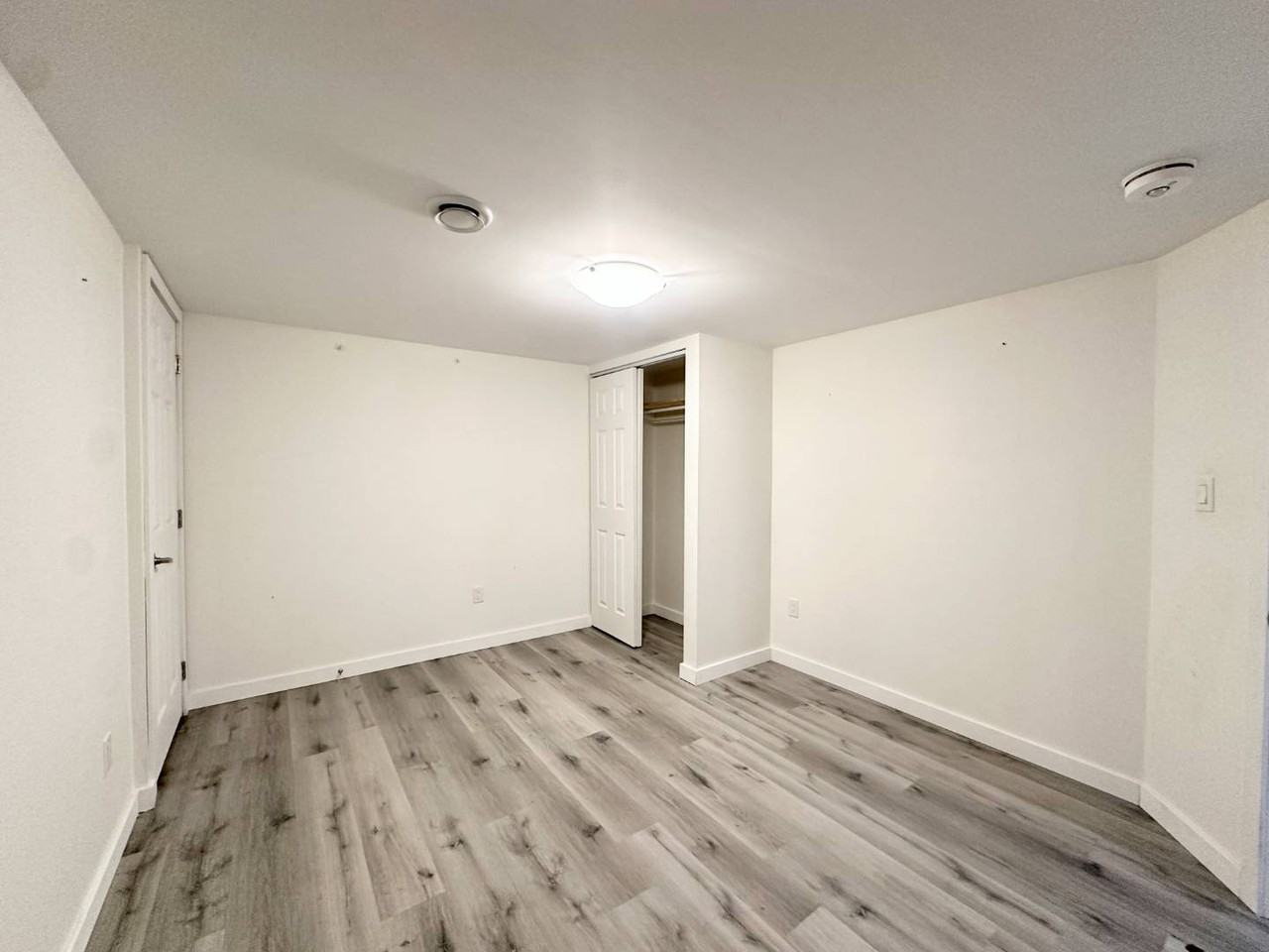 368 Fairlawn Street - Photo 6 of 20