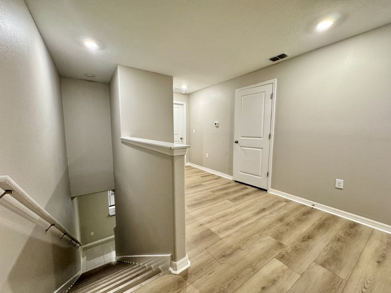 1510 Cassius St - Photo 7 of 23