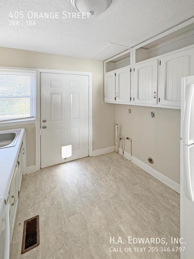 405 Orange Street - Photo 5 of 9