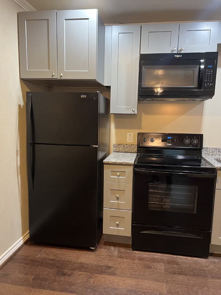 Garland Road #B - Photo 4 of 9