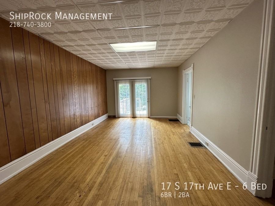 17 South 17th Avenue East - Photo 4 of 14