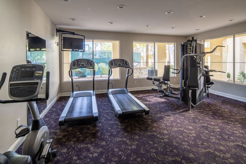 5625 West Tropicana Avenue - Photo 7 of 8