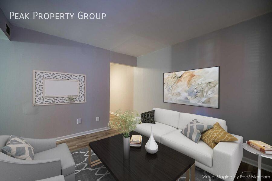 1236 Indianola Ave - Photo 5 of 14