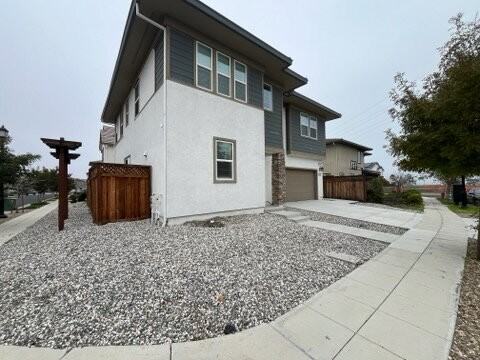 260 Natasha Avenue - Photo 4 of 18