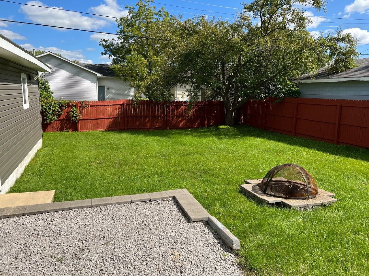 1502 Clay Street - Photo 5 of 20