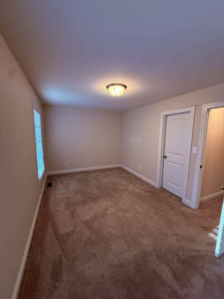 2009 Lakeside Dr #414 - Photo 7 of 11