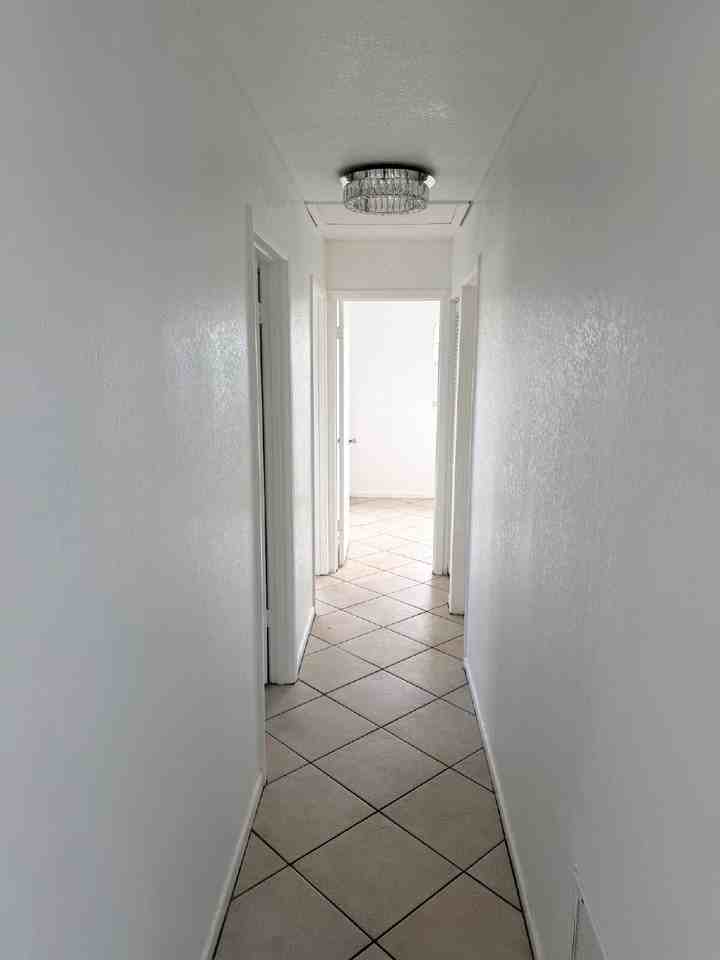 12582 Elgin Blvd - Photo 7 of 14