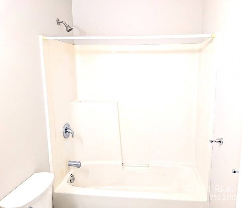 5662 Vedder Rd #15 - Photo 6 of 9