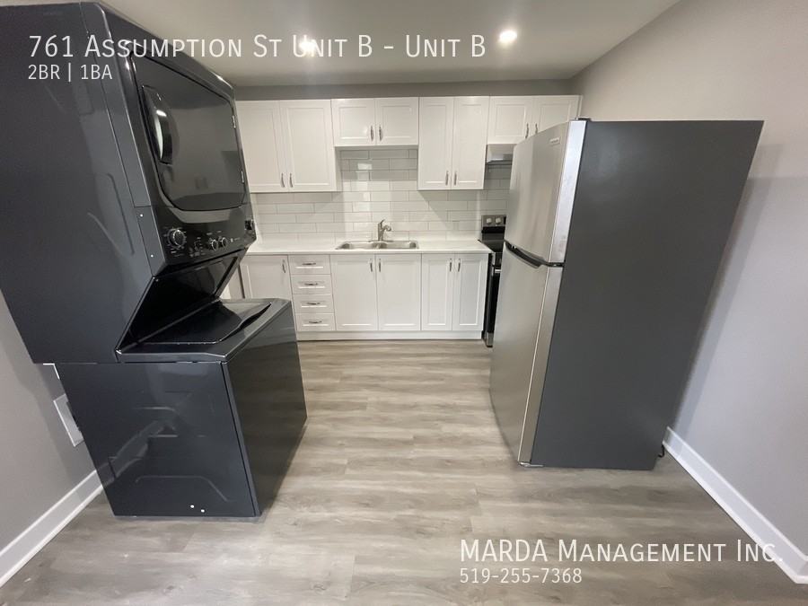 761 Assumption Street #B - Photo 7 of 14