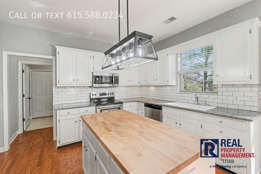 205 Seneca Ct - Photo 6 of 34