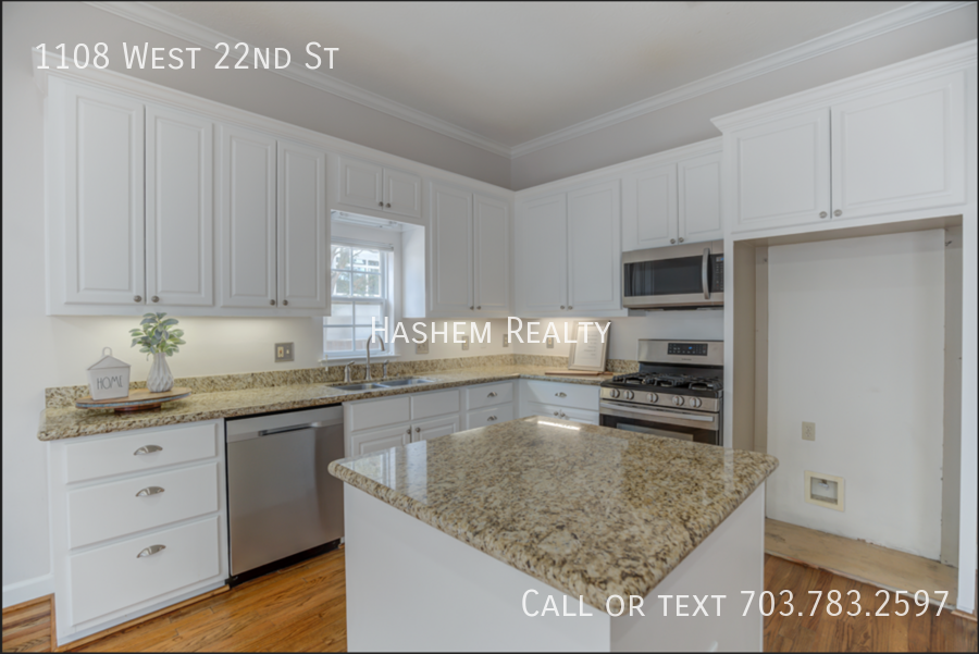 1108 W 22nd St - Photo 2 of 31