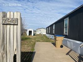 featured image of 724 South Bever Drive