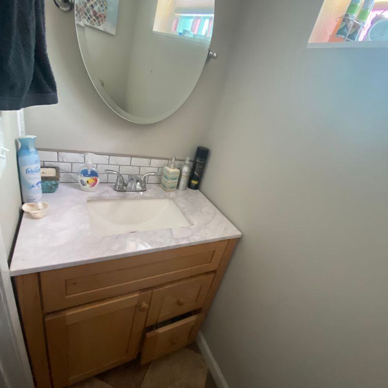 531 Pelly Avenue North - Photo 4 of 15