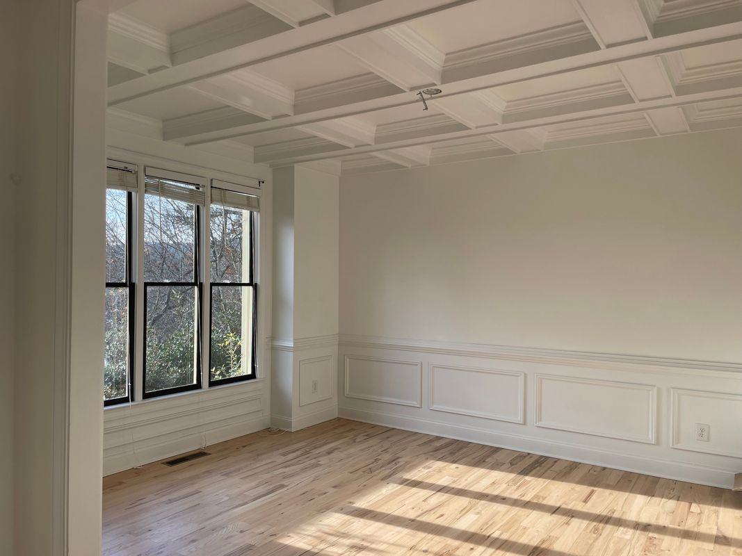 369 Hillside Drive - Photo 4 of 23