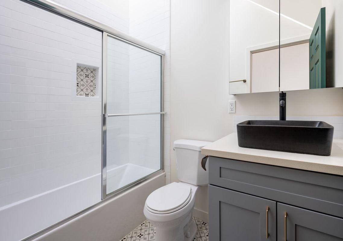 6459 Whitman Avenue - Photo 7 of 14