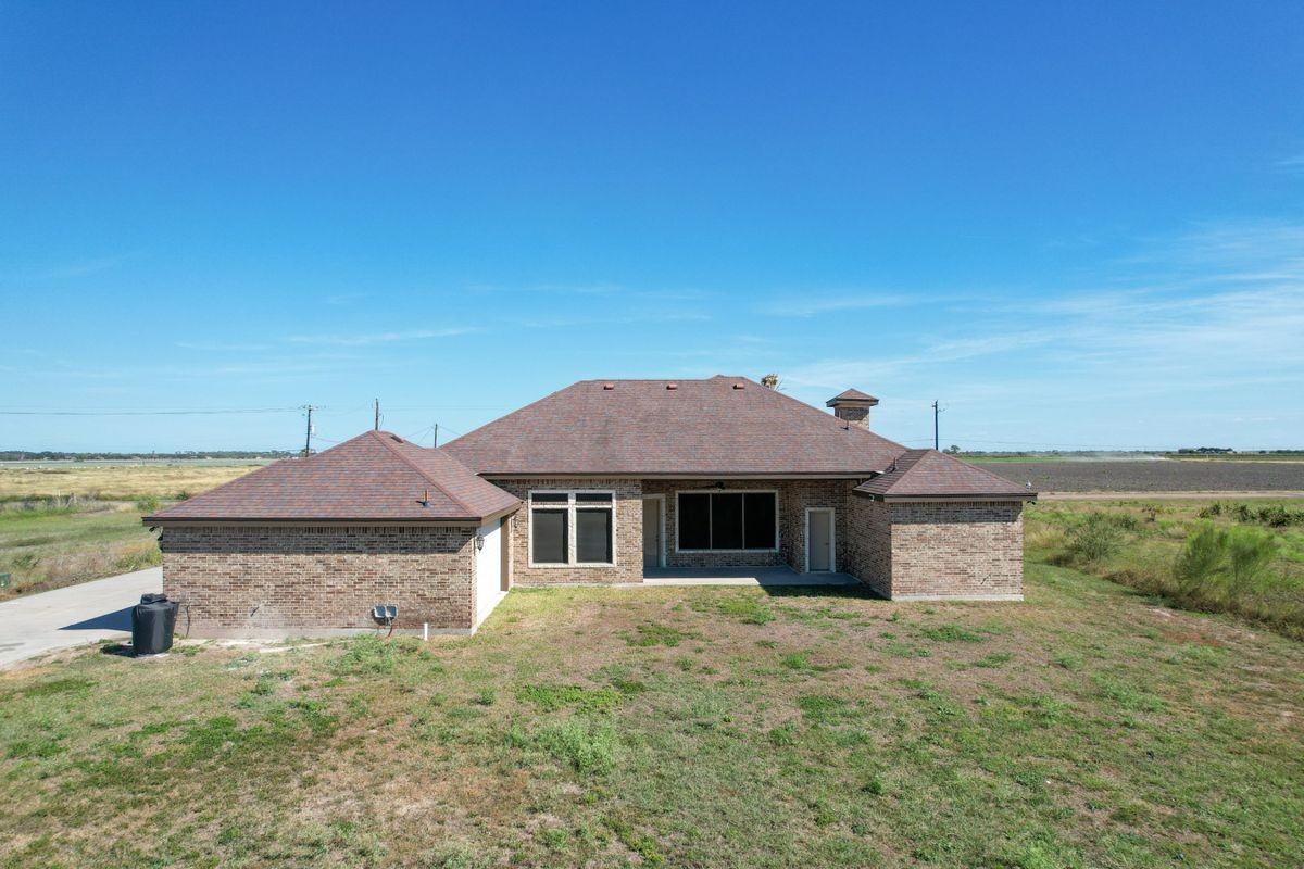 28366 Kansas City Rd - Photo 7 of 47