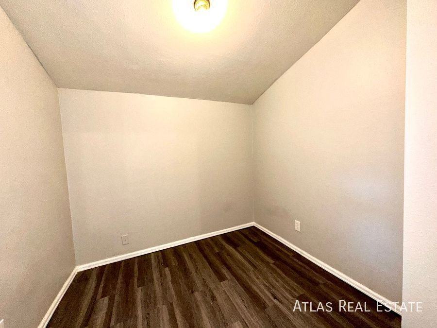 616 North Weber Street #102 - Photo 6 of 12