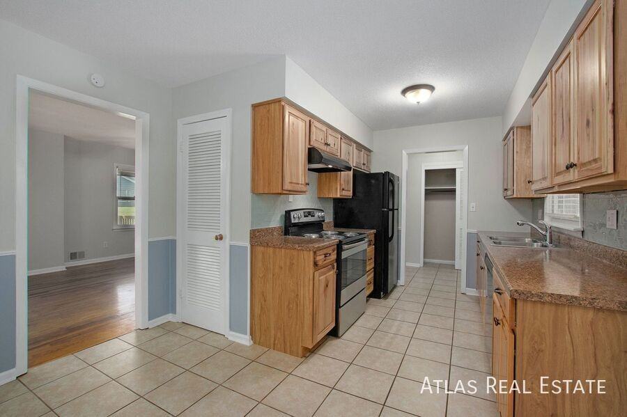 625 Nw Kay Dr - Photo 5 of 23