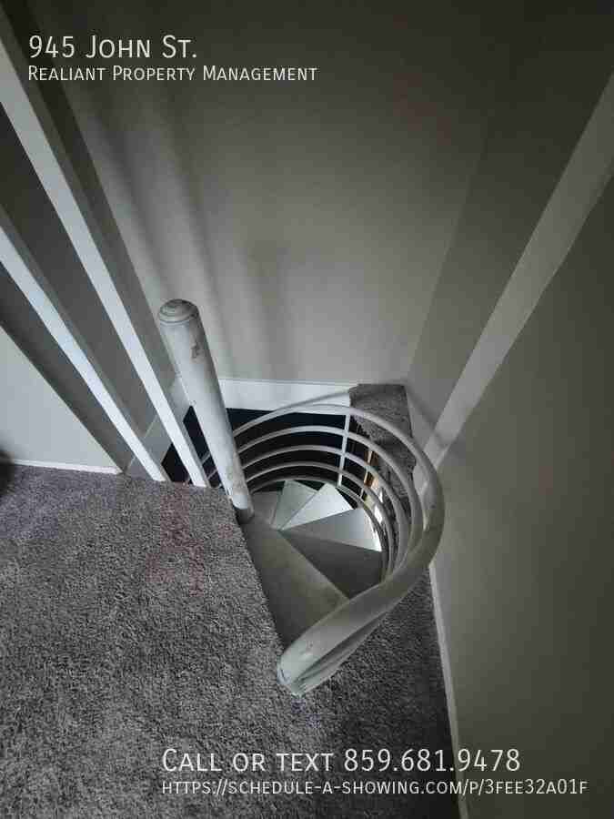 945 John Street - Photo 7 of 13