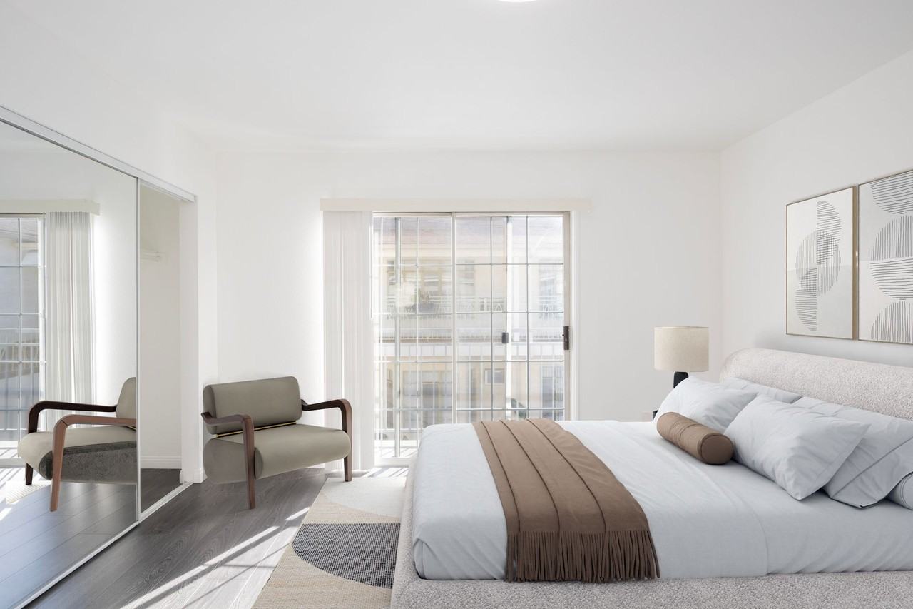 1817 Garfield Pl - Photo 3 of 6