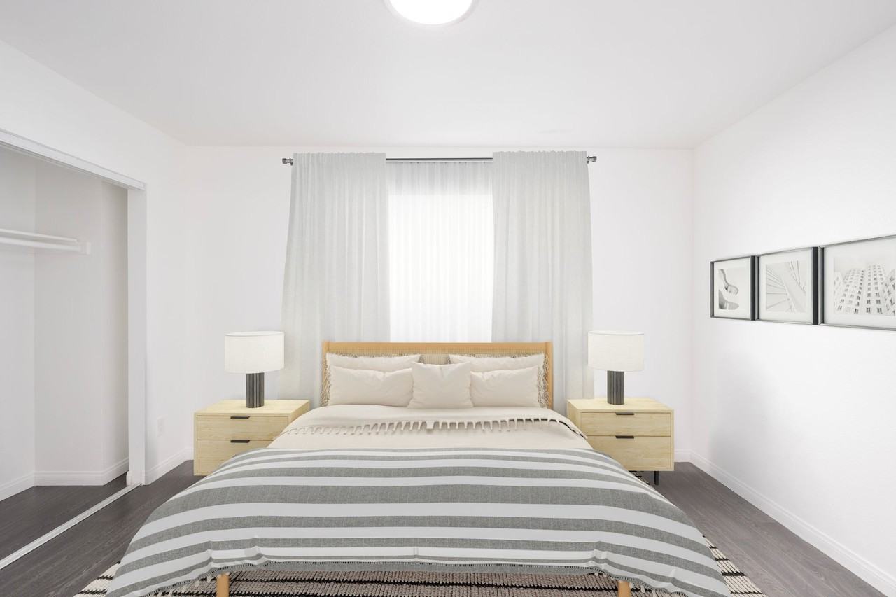 1817 Garfield Pl - Photo 4 of 6