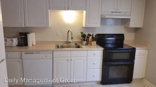 4306 Shenandoah Dr - Photo 3 of 13