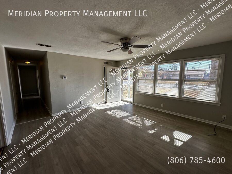 1602 39th St - Photo 3 of 20