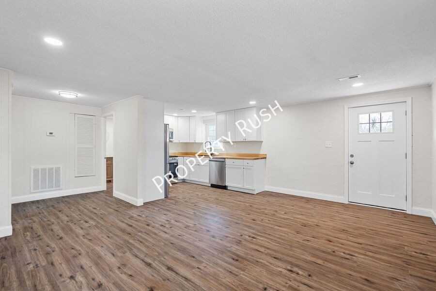 3217 Copperstone Trl - Photo 4 of 16