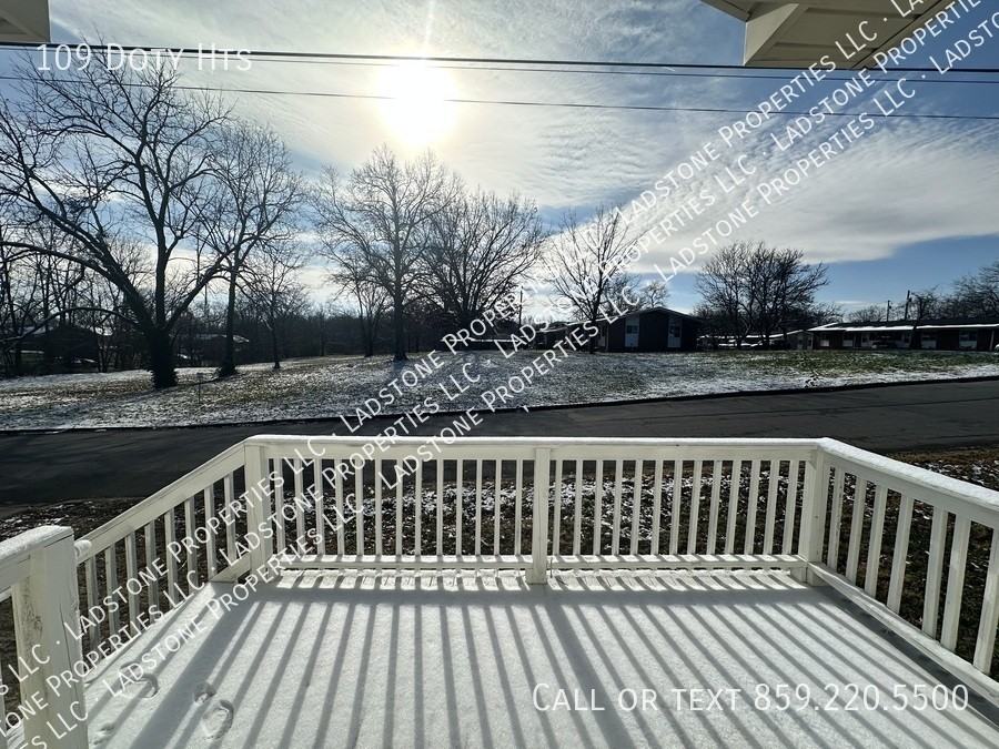 109 Doty Heights - Photo 2 of 22