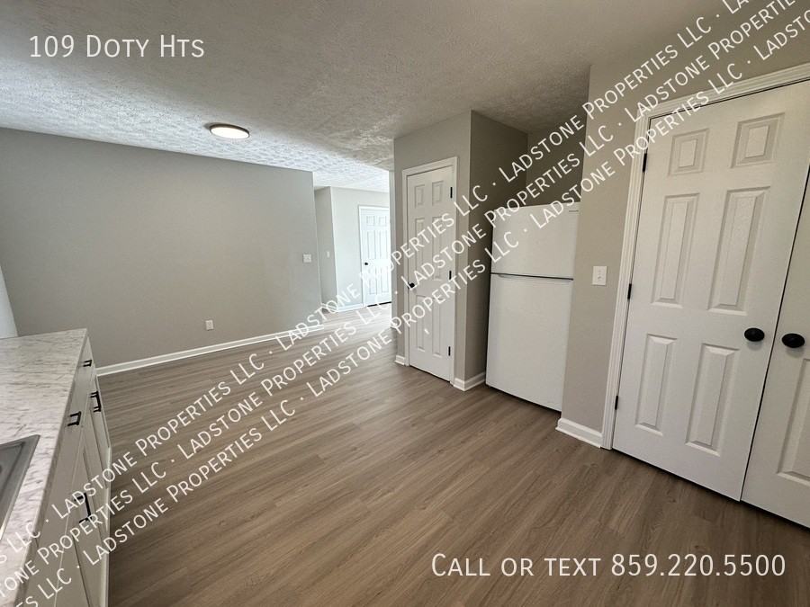 109 Doty Heights - Photo 5 of 22