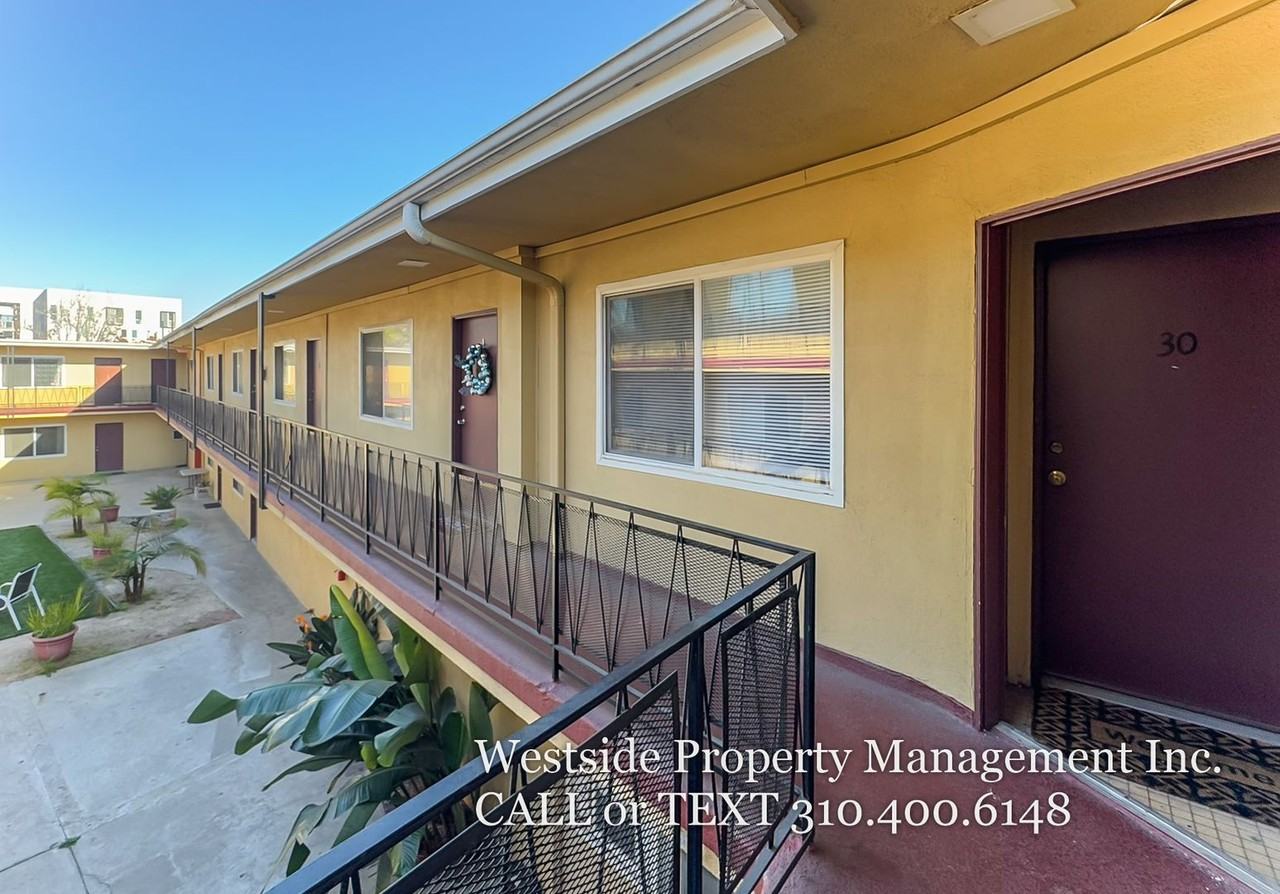 1731 Pico Blvd #24 - Photo 7 of 12