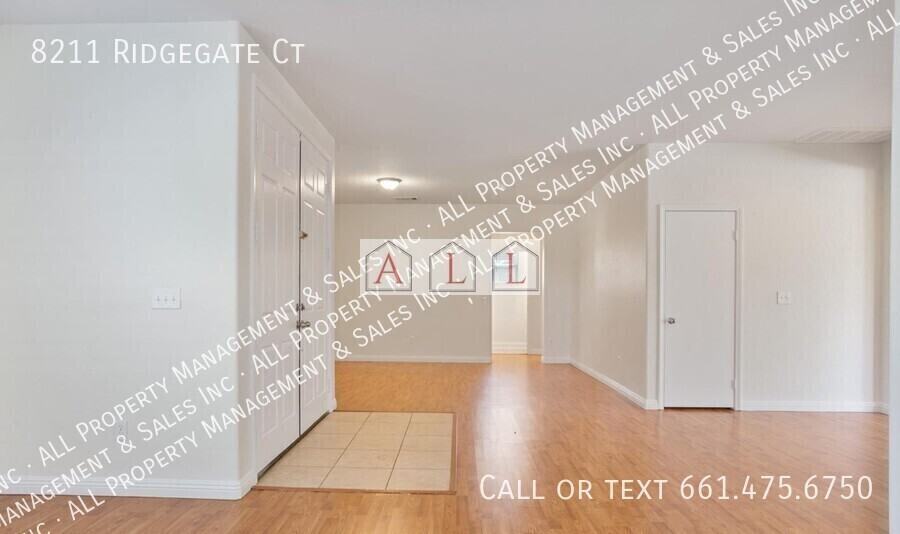 8211 Ridgegate Court - Photo 6 of 50