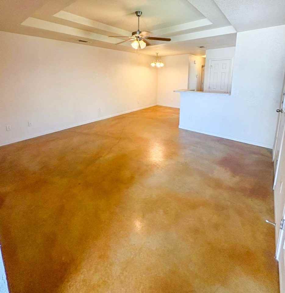 1402 Powder River Dr - Photo 2 of 13