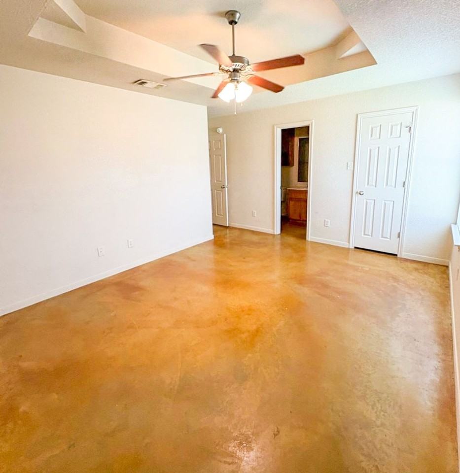 1402 Powder River Dr - Photo 6 of 13