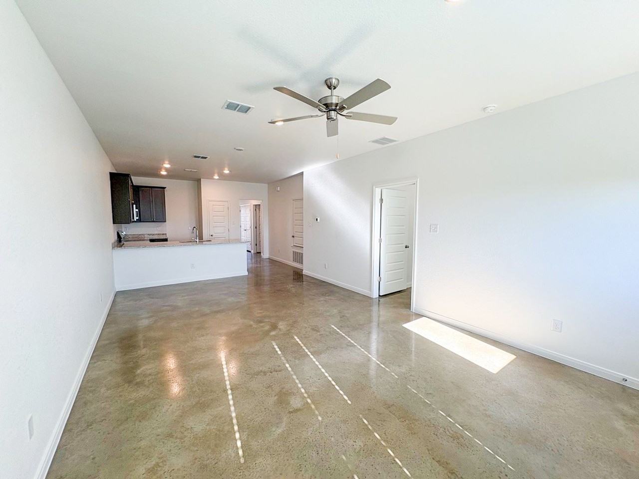 2917 Quail Ridge Ln #B - Photo 2 of 13