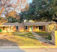 featured image of 2005 Downing Street