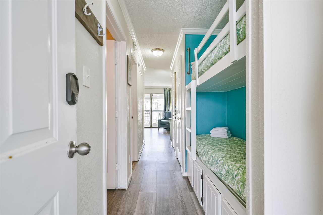 6102 Seawall Boulevard #6102-181 - Photo 4 of 27